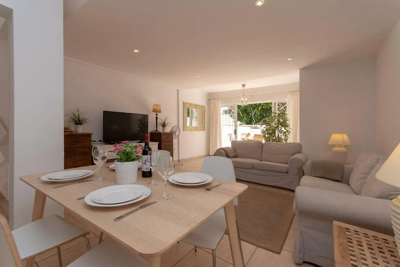Fantastic 3 Bedroom Townhouse Golf Del Sur - The Palms Resort San Miguel de Abona 0*,  Spain